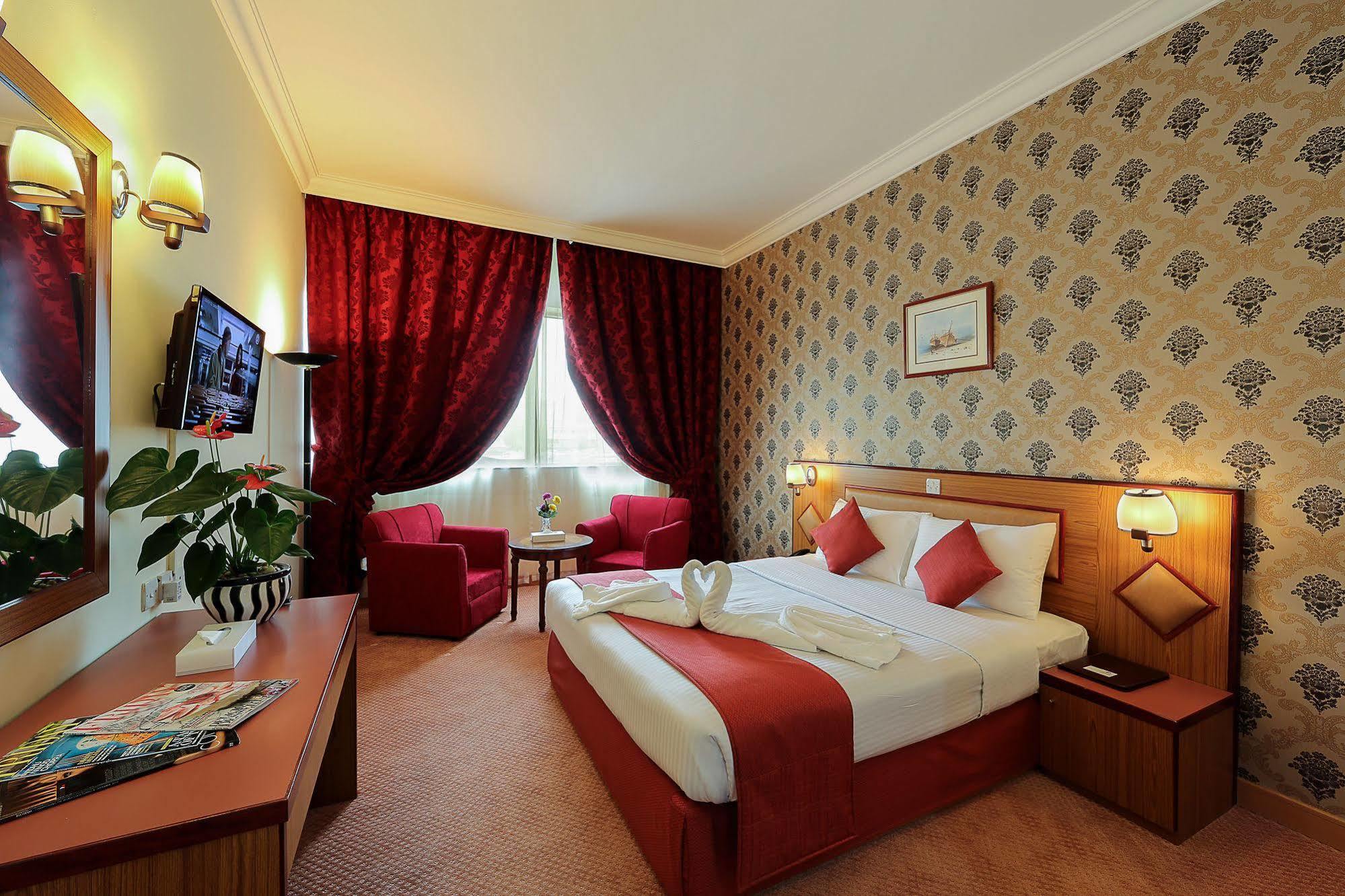 Jonrad Hotel Dubai Bagian luar foto
